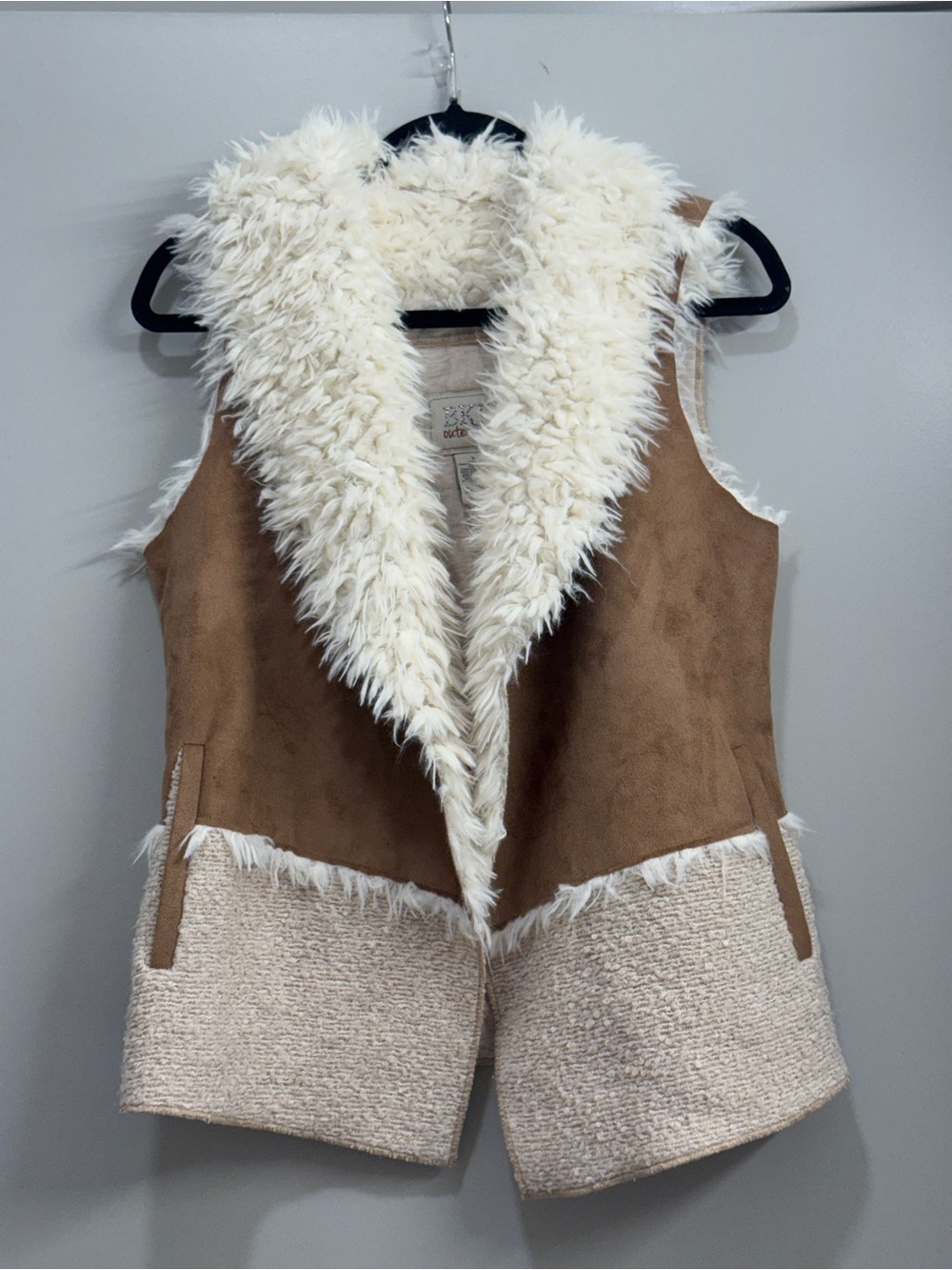 Faux-Suede Penny Lane Style Sherpa Trim Vest Fall Winter Ski Resort Chic